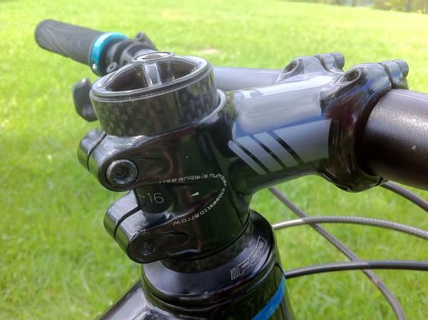 A multi-position Specialized stem helps with front end setup