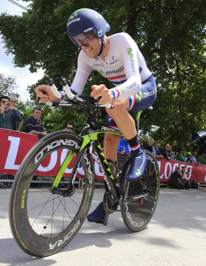 Alex Dowsett (Movistar) on his way to the win