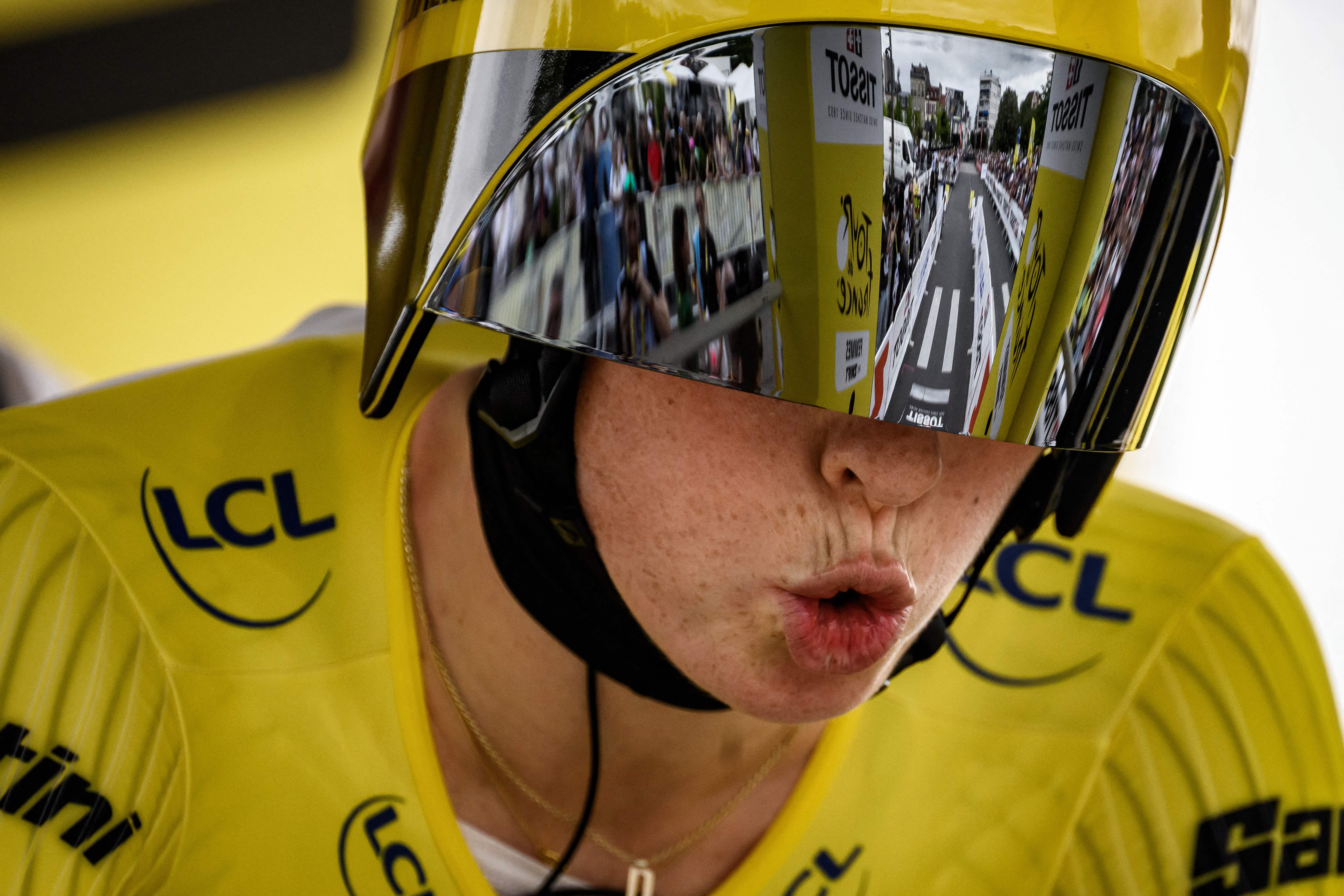 Demi Vollering inhales ahead of a Tour de France Femmes time trial