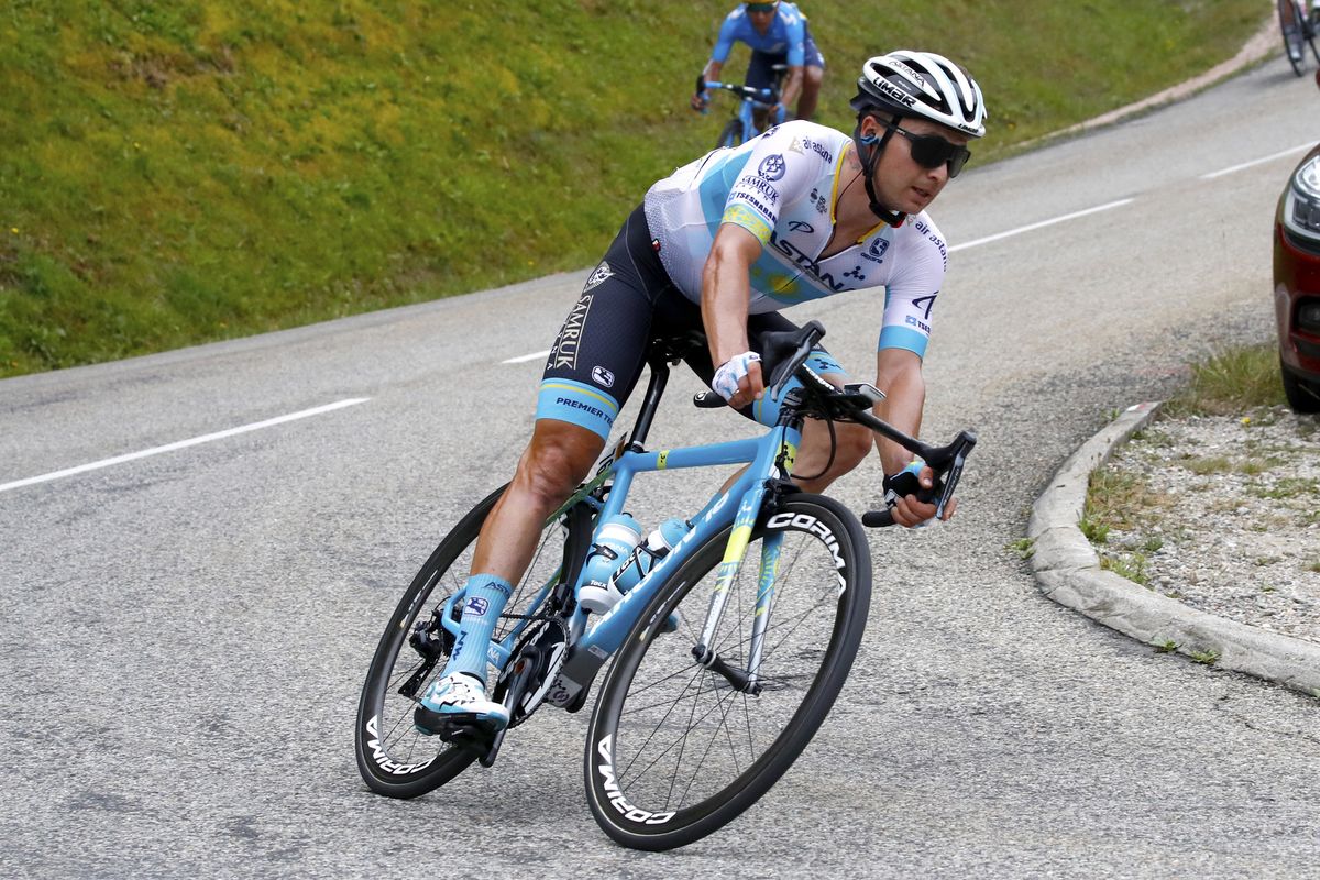 Alexey Lutsenko (Astana) in the break