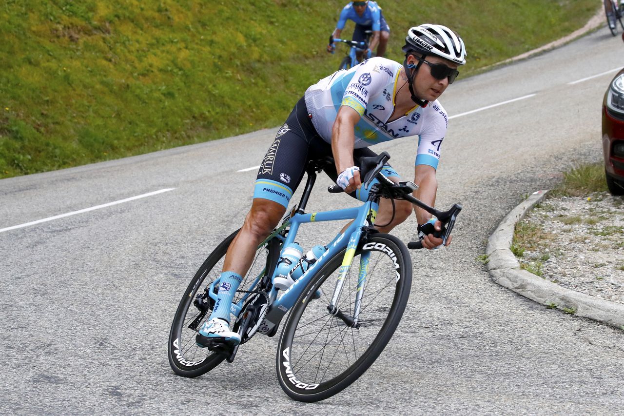 Alexey Lutsenko (Astana) in the break