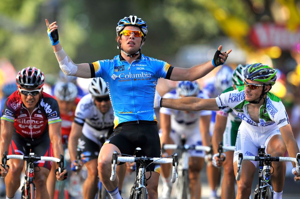 Cycling : Tour de France / Stage 13
Arrival / CAVENDISH Mark (Gbr) Celebration Joie Vreugde / MC EWEN Robbie (Aus) / FEILLU Romain (Fra) /
Narbonne - Nimes N&Atilde;&reg;mes (182 Km) /
Ronde van Frankrijk / TDF / Etape Rit / (c)Tim De Waele