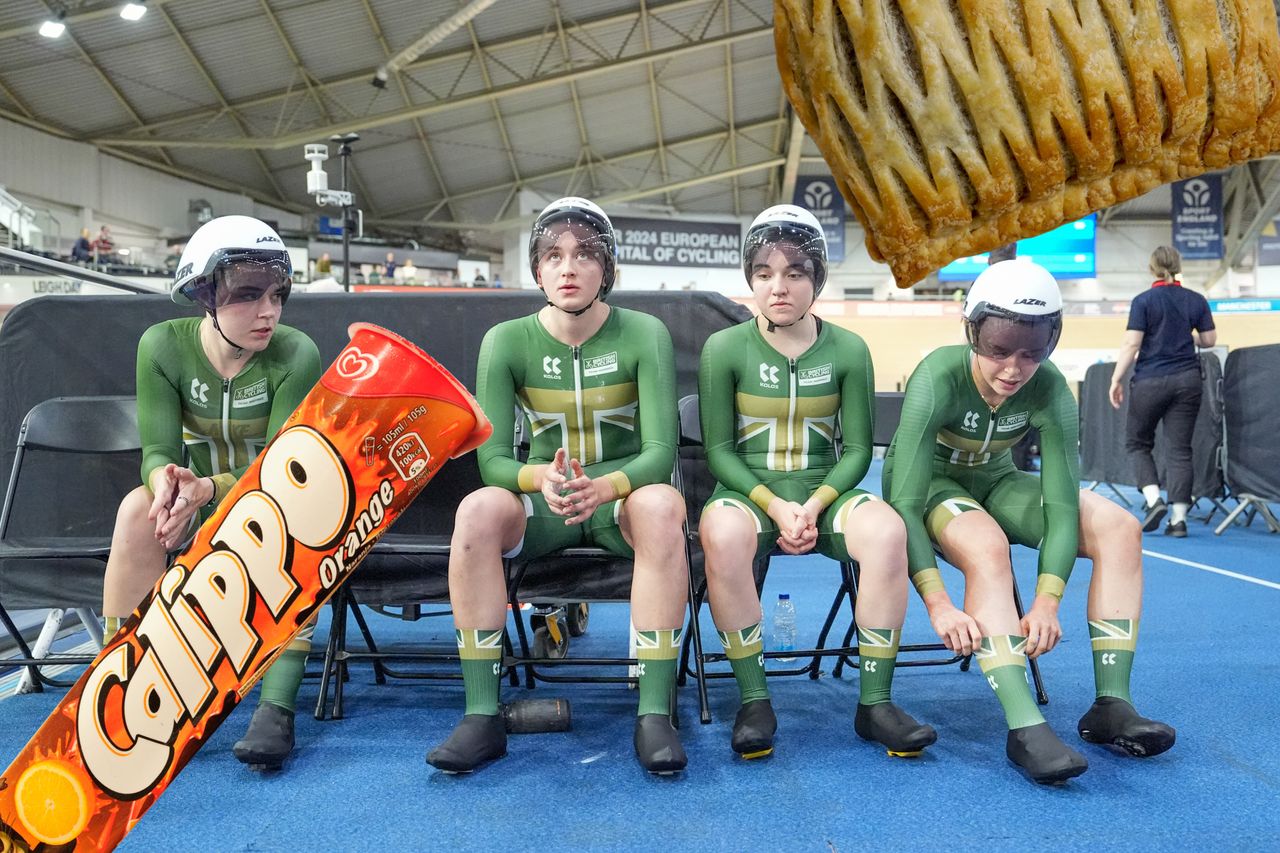 Women&#039;s team pursuit squad with a Calippo and a steak bake embossed on the picture