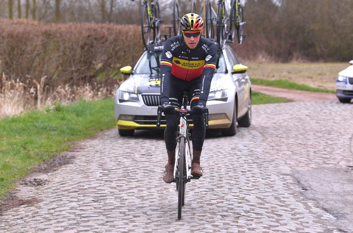 Oliver Naesen (AG2R-La Mondiale) on the pave