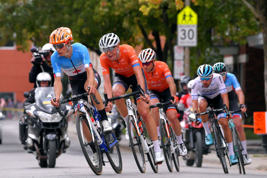 Charles-&Eacute;tienne Chr&eacute;tien leads the breakaway