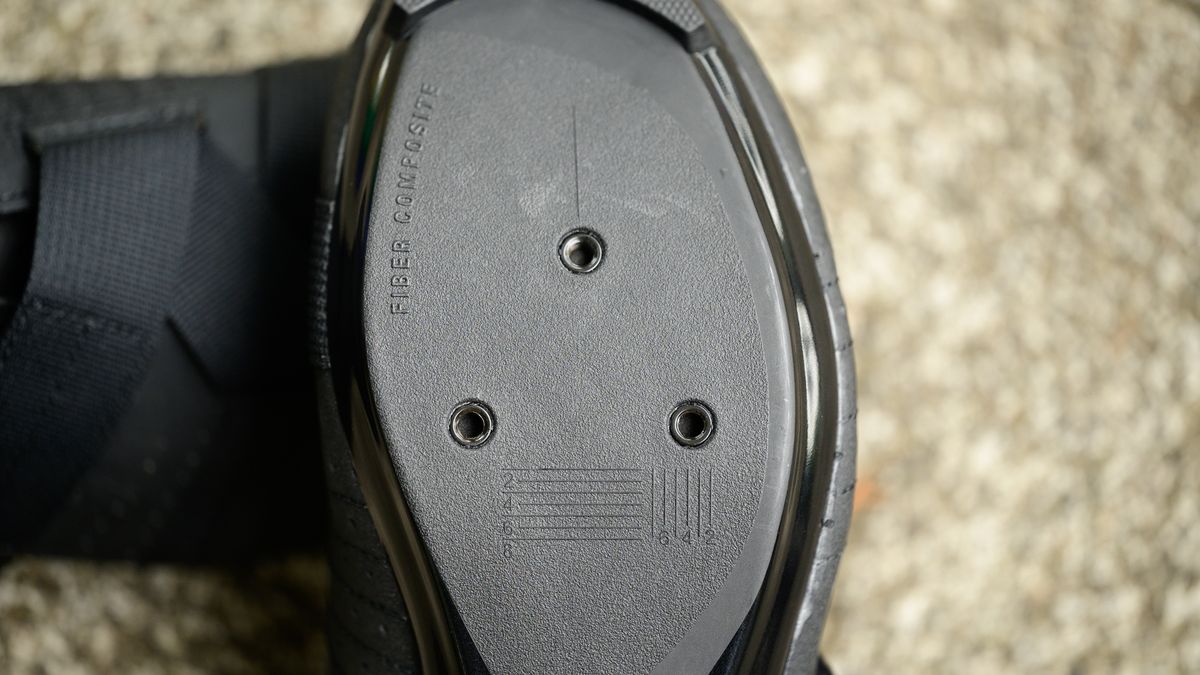 Fizik Tempo Powerstrap R5 cleat mounts with no adjustment