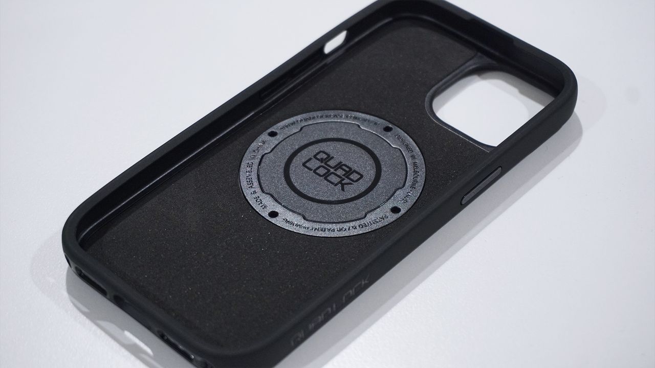 Quad Lock iPhone 15 case logo