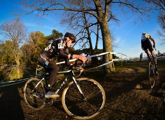 Cameron Dodge (Scott Pure Energy) found himself in a battle with Geoff Kabush for third place.