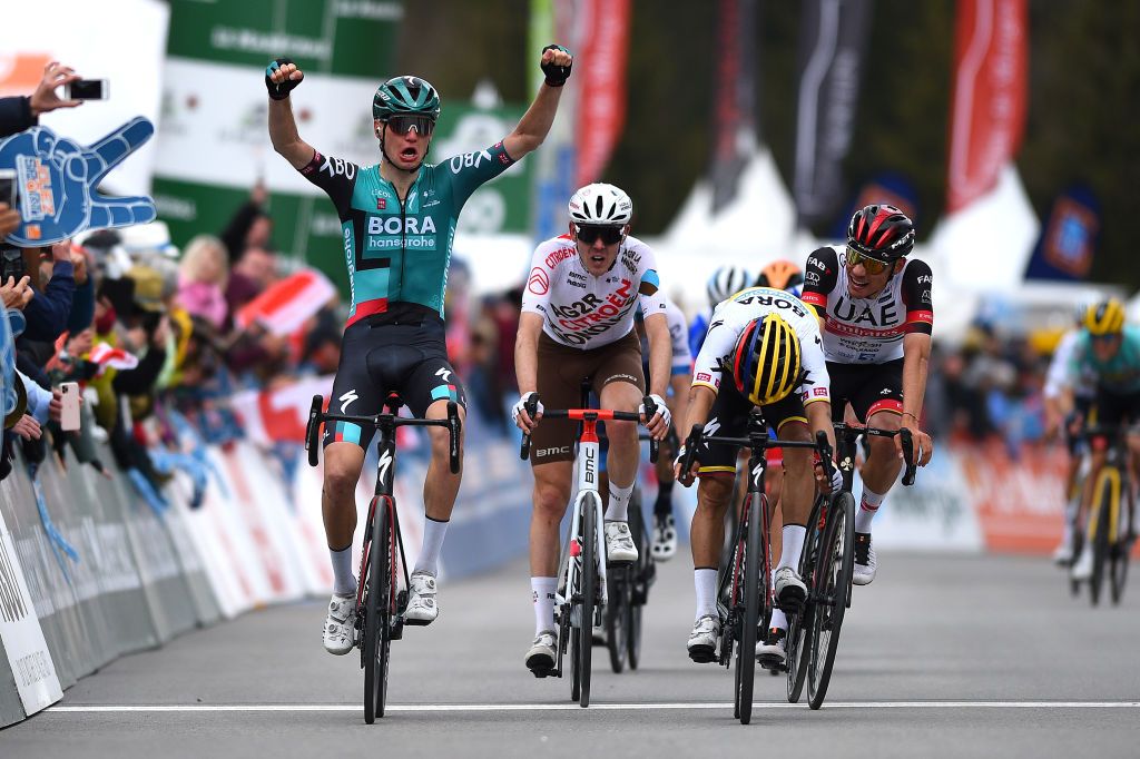 ZINAL VAL DANNIVIERS SWITZERLAND APRIL 30 LR Aleksander Vlasov of Russia and Bora Hansgrohe Team celebrating wrongly Ben Alexander Oconnor of Australia and AG2R Citroen Team Sergio Andres Higuita Garcia of Colombia and Bora Hansgrohe Team stage winner and Juan Ayuso Pesquera of Spain and UAE Team Emirates sprint at finish line during the 75th Tour De Romandie 2022 Stage 4 a 1801km stage from Aigle to Zinal Val dAnniviers 1664m TDR2022 on April 30 2022 in Zinal Val dAnniviers Switzerland Photo by Dario BelingheriGetty Images