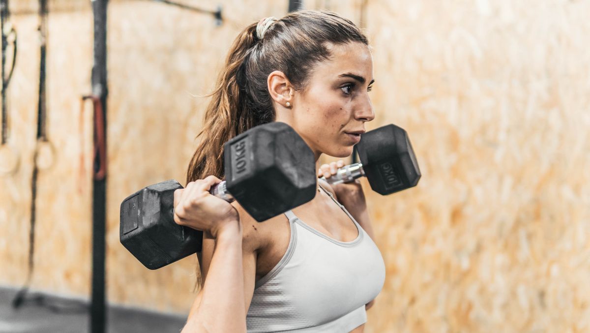 You Need Just Two Dumbbells, Four Moves And 20 Minutes To Build Full-Body  Strength