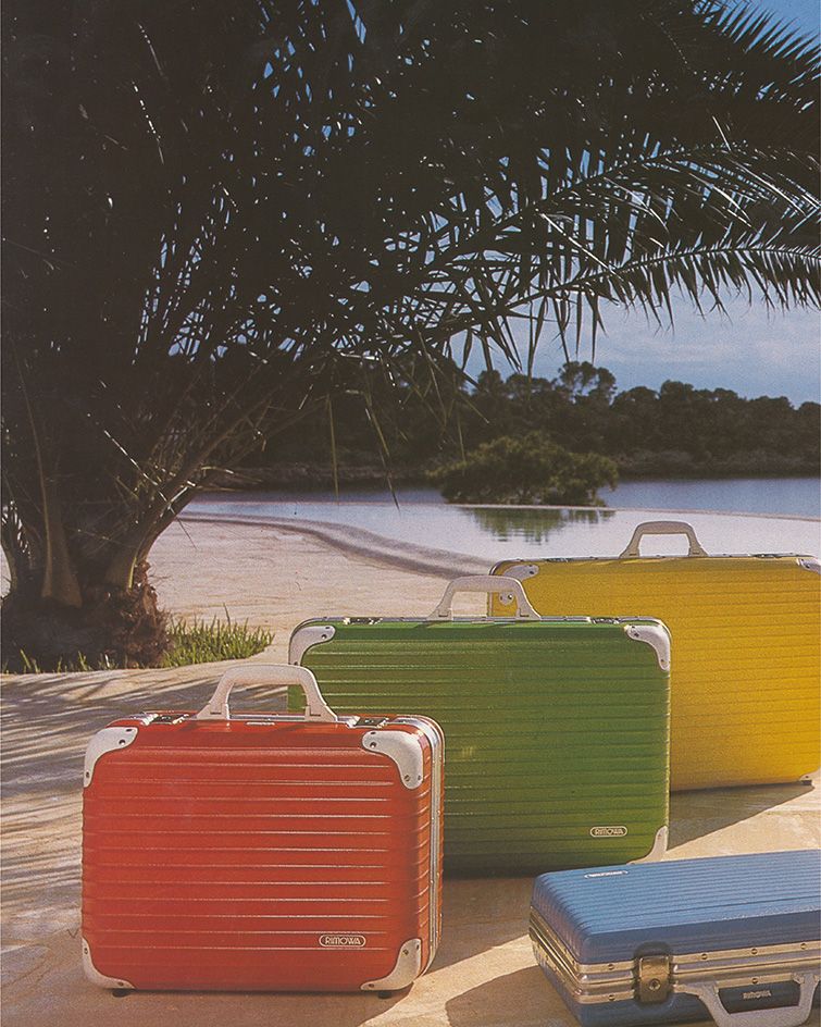 RIMOWA: An Archive Since 1898 RIZZOLI 美品 RIMOWA: An Archive, Since 1898 Limited Edition Book | RIMOWA