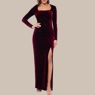 Xscape Evenings Long Sleeve Stretch Velvet Dress 