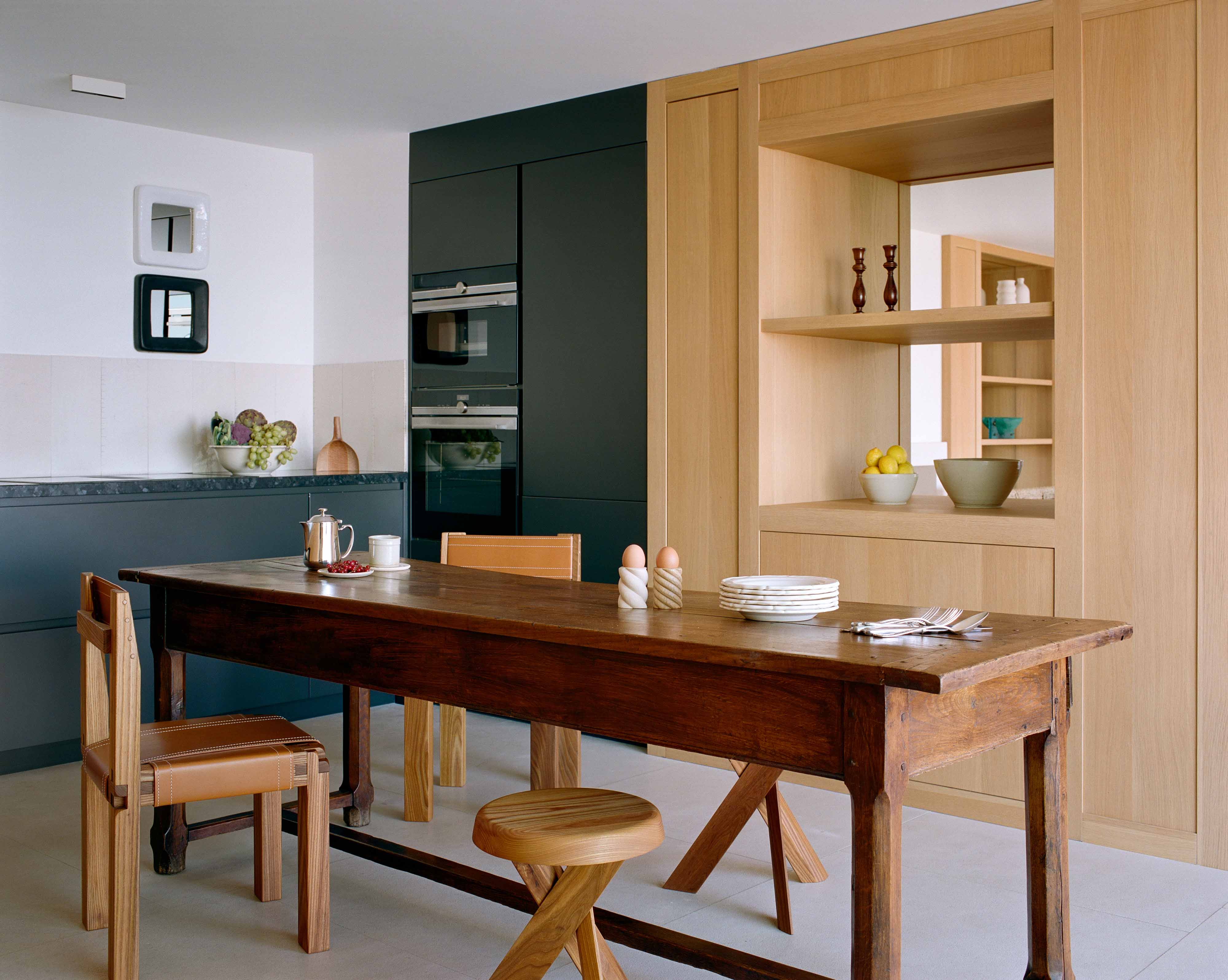 Marseille villa renovation by Sandrine Sarah Faivre