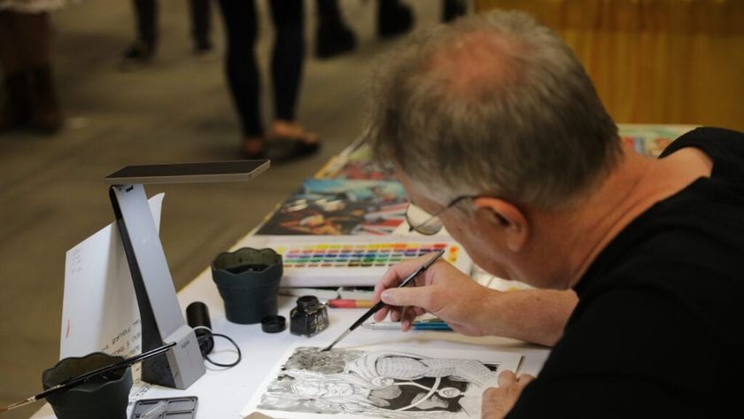 A real-life artist at Dragon Con