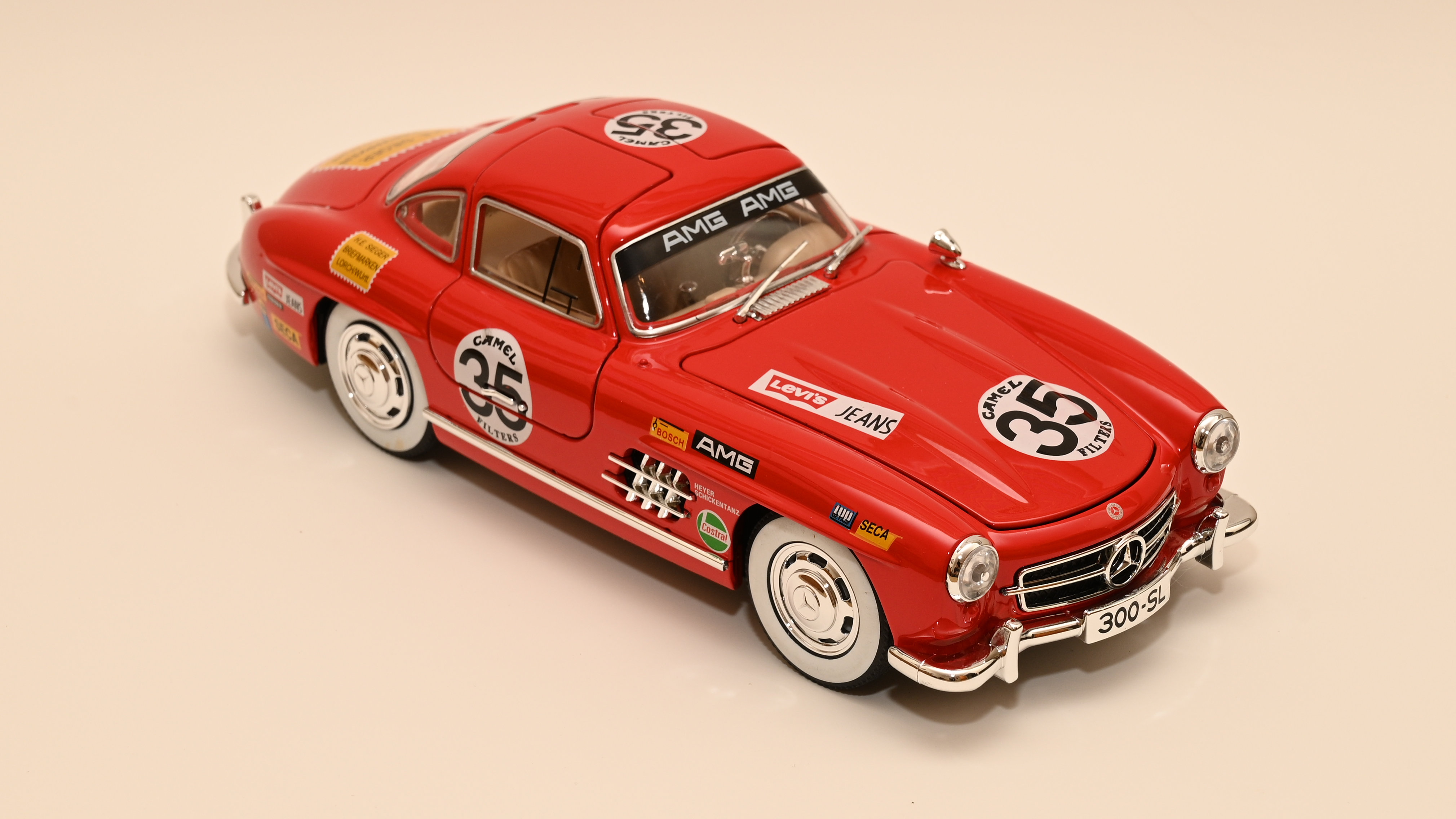 Neewer Z3 100Ws Flash example image