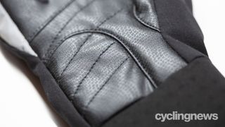 Gore Wear C5 Gore-Tex Thermo Bike Gloves detail of faux leather palm