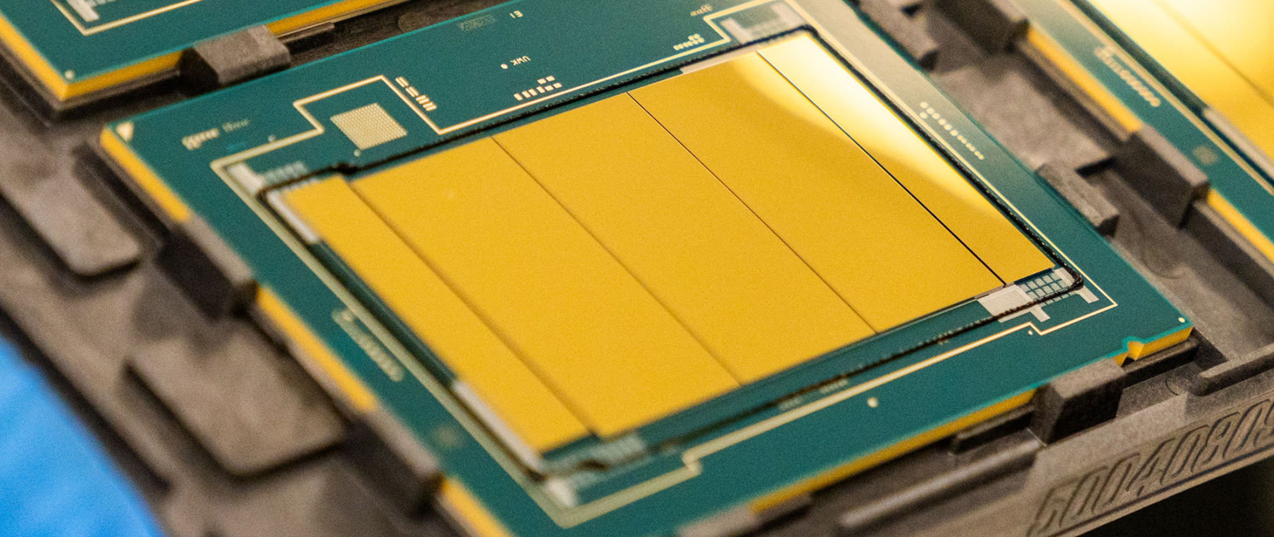 Intel die close up 