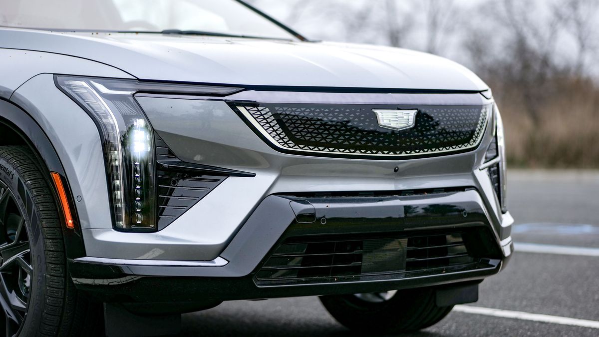 2025 Cadillac Optiq Sport 2 test drive.