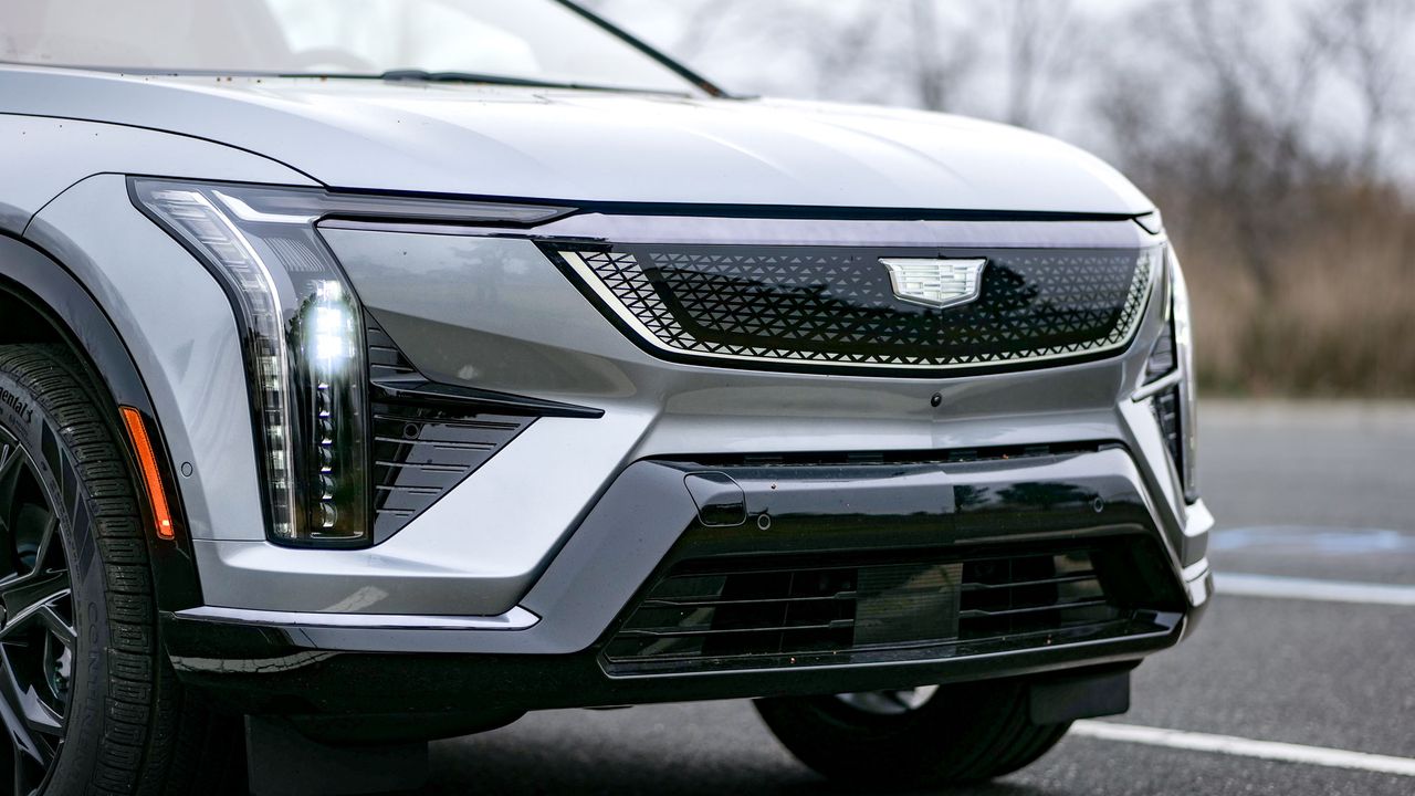 2025 Cadillac Optiq Sport 2 test drive.