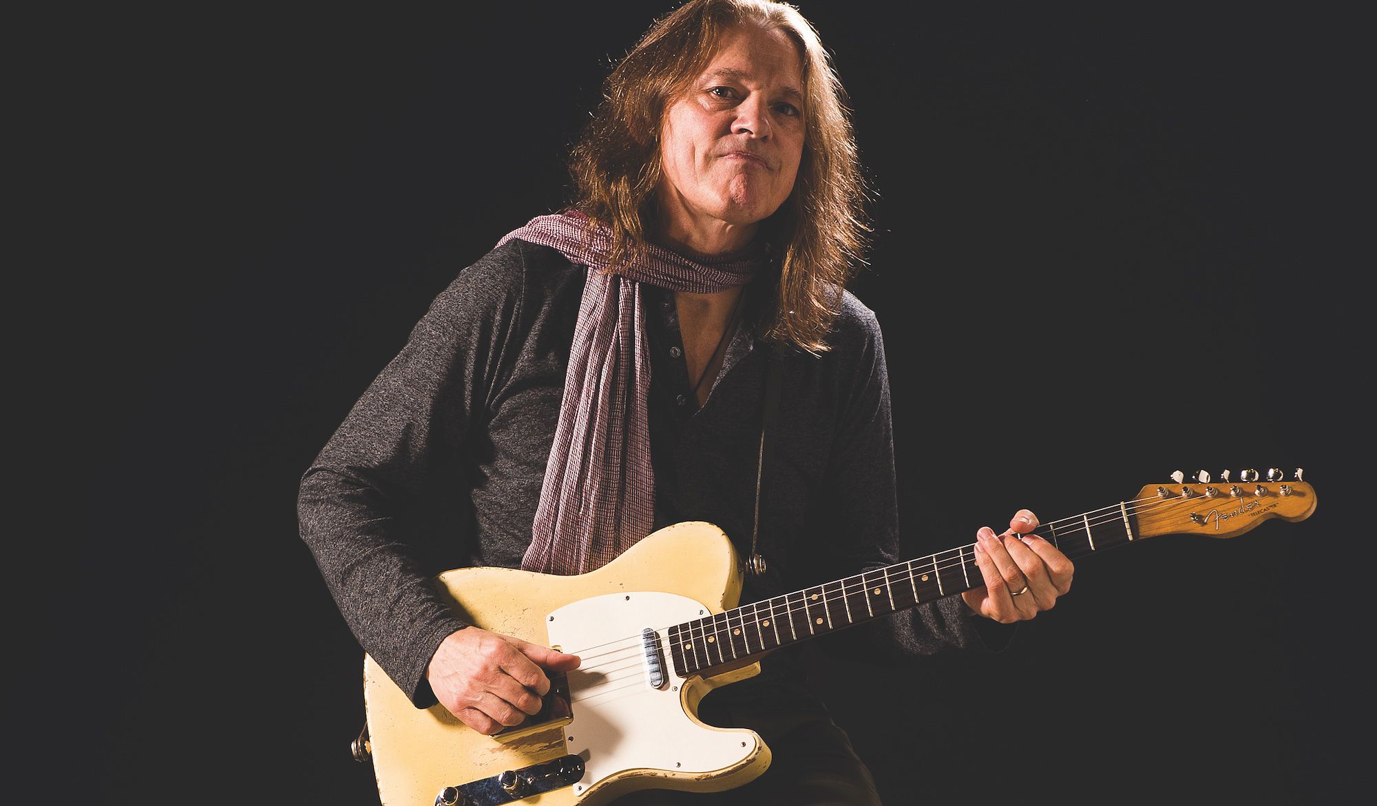 Take a Guided Tour of Robben Ford's Pedalboard | GuitarPlayer