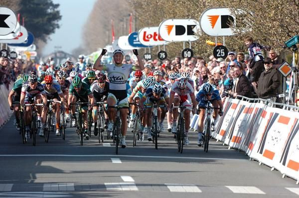 Marcel Kittel (Project 1t4i) celebrates his stage victory at the Three Days of De Panne.