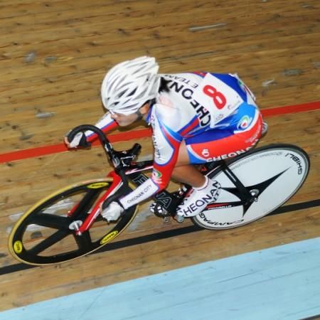 Seonha Yu (Korea) beat her countrywomen in the elimination race.