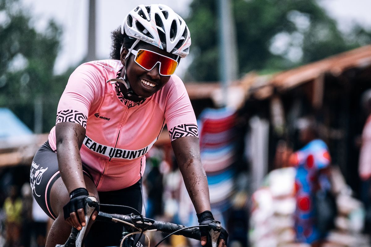 Picture by Oskar ScarsbrookSWpixcom 2630042023 Cycling SIS Science in Sport Tour de Lunsar 2023 Sierra Leone Africa