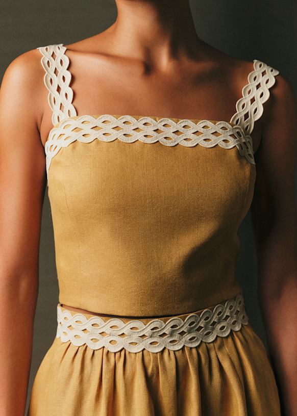 Clairis Top - Biscuit - Linen - S&amp;eacute;zane