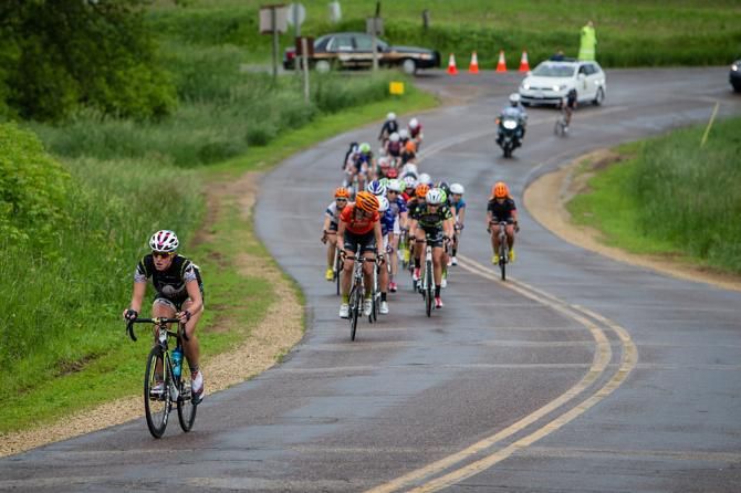 Gillian Carleton (Vanderkitten) sneaks spends time off the front in the women&rsquo;s race.