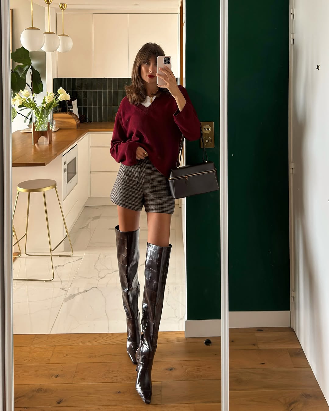 Winter French Fashion Trends - Burgundy