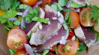 Fresh seared tuna paella salad