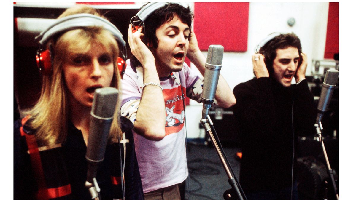 Paul with Linda and Denny Laine