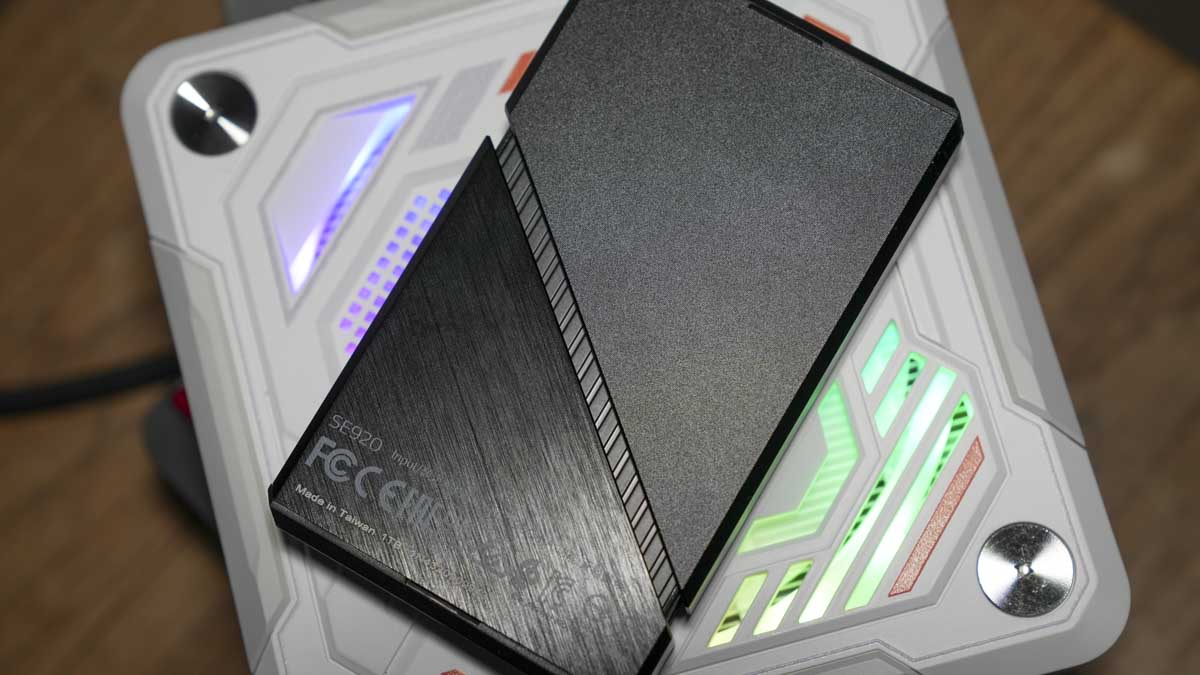 ADATA SE920