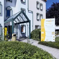Premiere Classe Geneve, Saint Genis PouillyDistance:Tripadvisor: