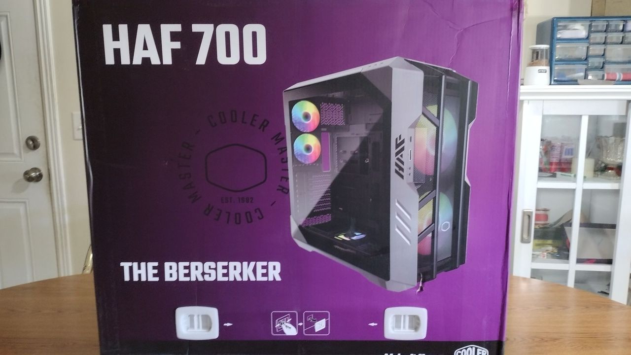 Hands-On: Cooler Master HAF 700 Berserker