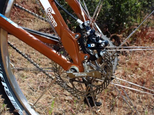 A lighter 160mm rotor is used out back.