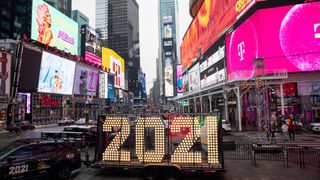 how to live stream new year's eve specials