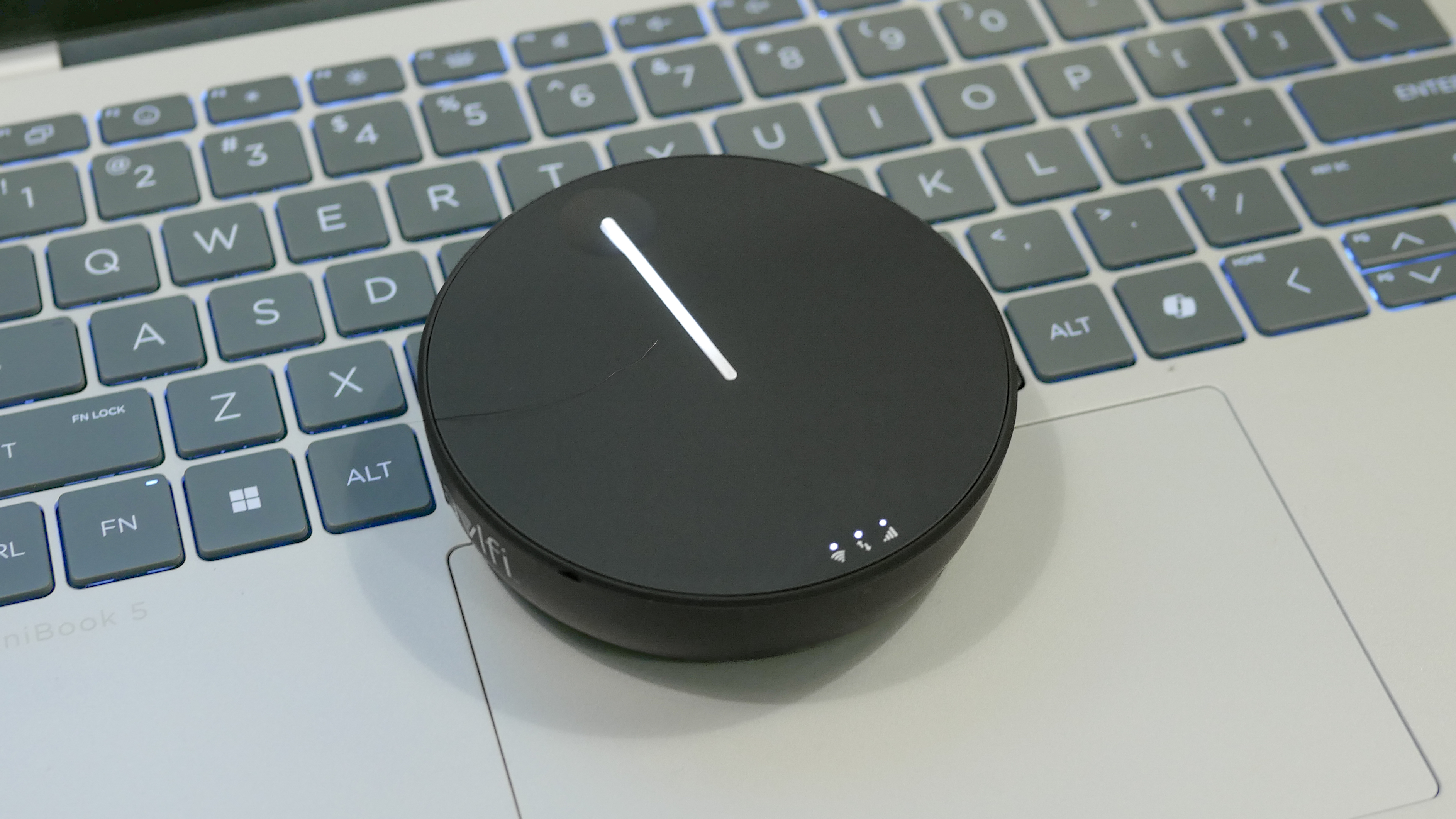 TravlFi JourneyGo 4G Hotspot