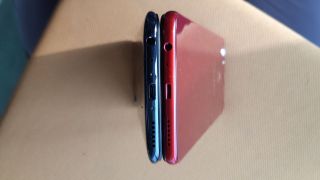Charging ports and 3.5mm headphone jack on Vivo V9 (left), Oppo F7 (right).