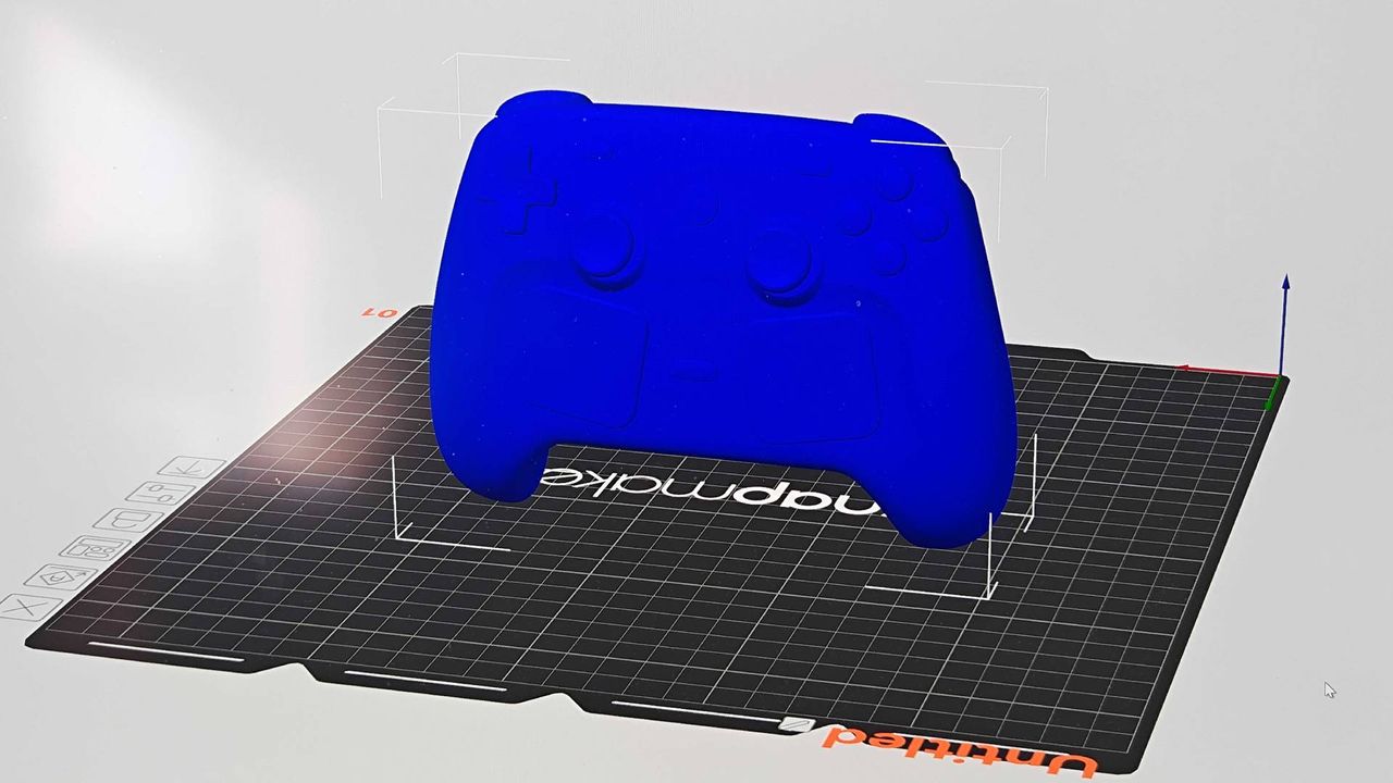 Picture of screen with Snapmaker Orca running and blue Steam Controller 3D STL model