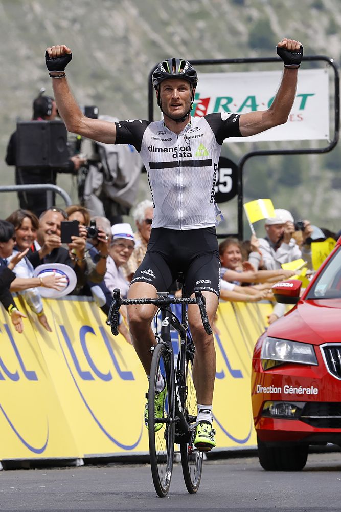 Stephen Cummings (Dimension Data) victory in stage 7 finale at Criterium du Dauphine