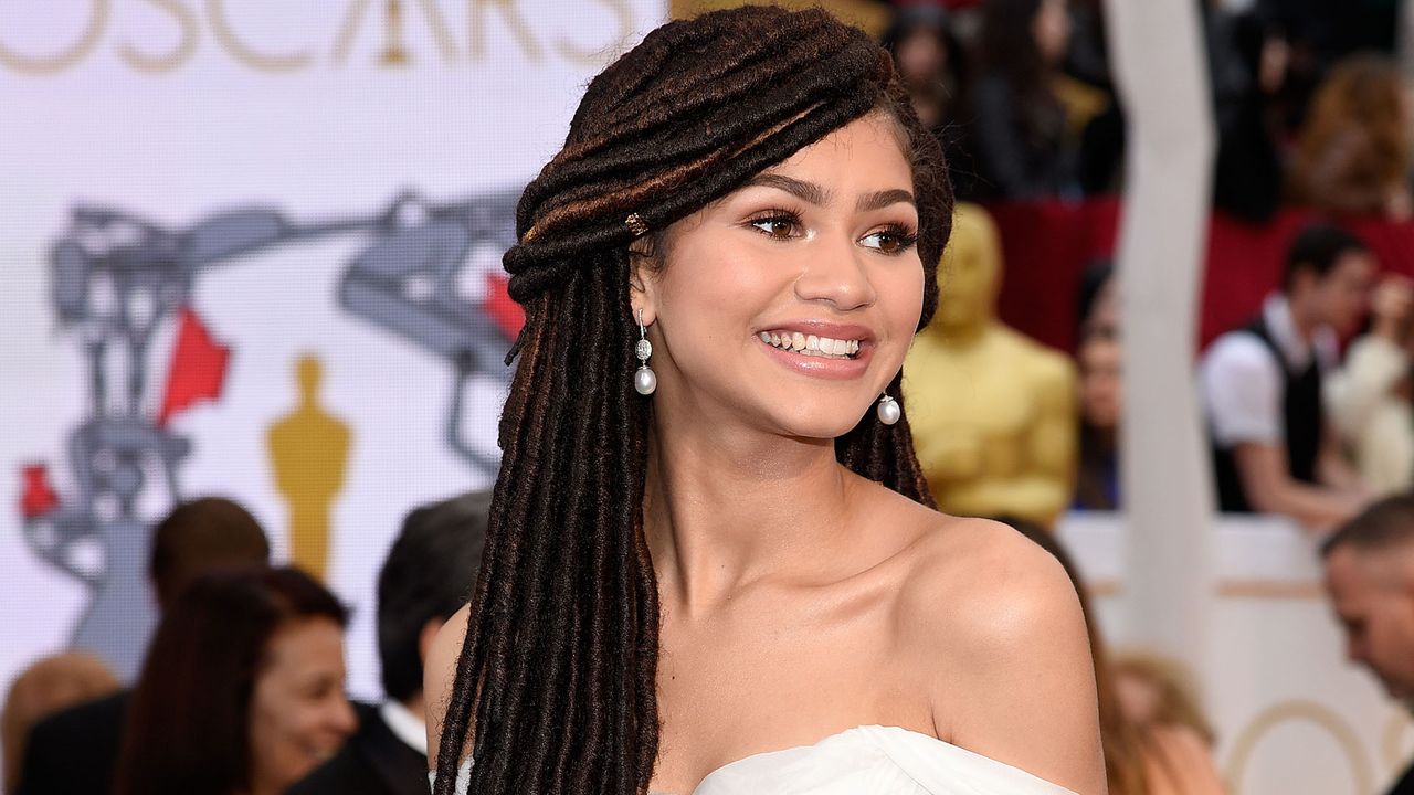 Zendaya at the 2015 Academy Awards