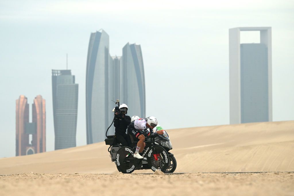 AL HUDAYRIYAT ISLAND ABU DHABI UNITED ARAB EMIRATES FEBRUARY 18 Jay Vine of Australia and UAE Team Emirates competes during the 7th UAE Tour Stage 2 a 122km individual time trial stage from Al Hudayriyat Island to Al Hudayriyat Island UCIWWT on February 18 2025 in Abu Dhabi United Arab Emirates Photo by Dario BelingheriGetty Images