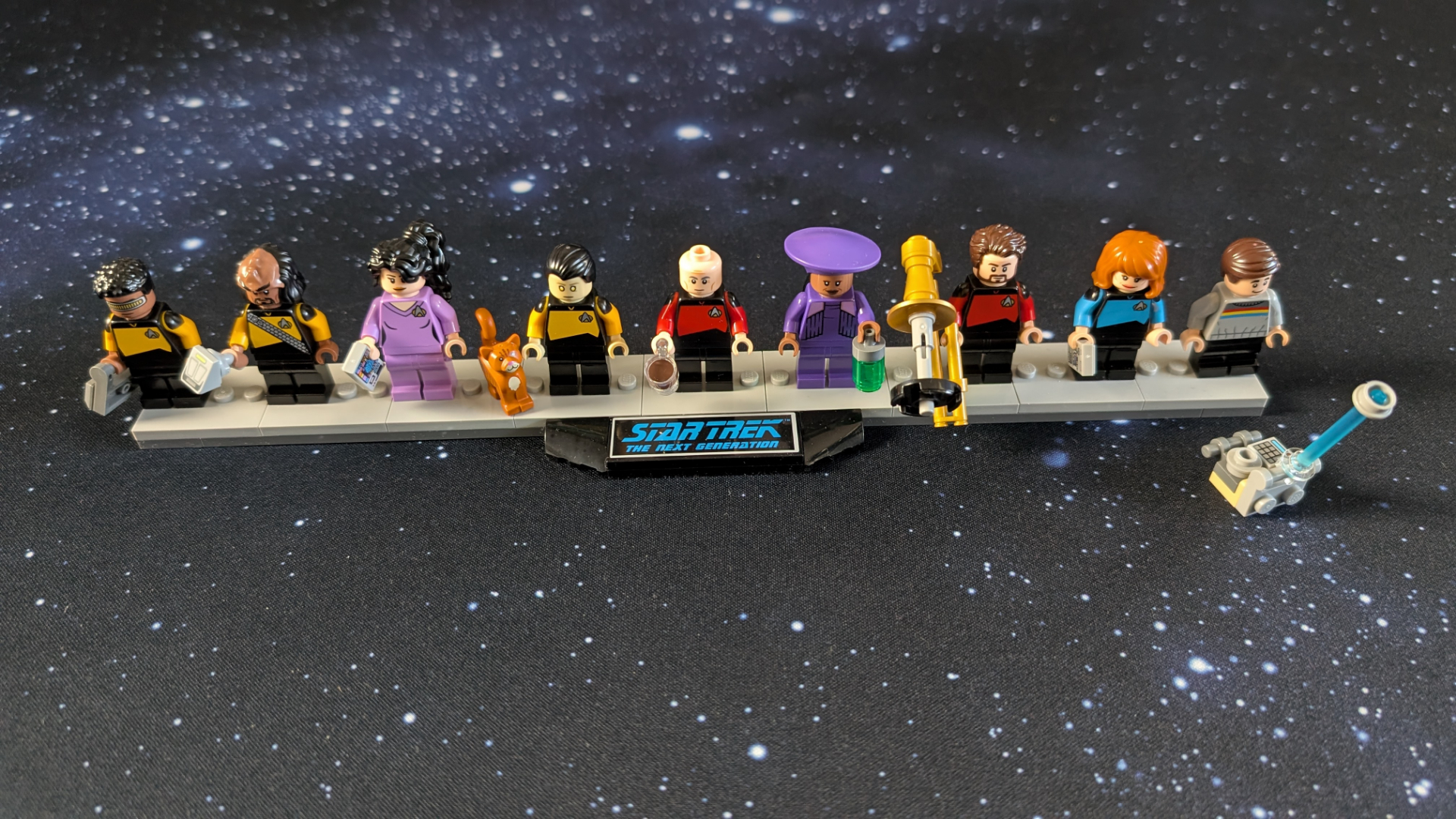 Lego U.S.S. Enterprise NCC-1701-D