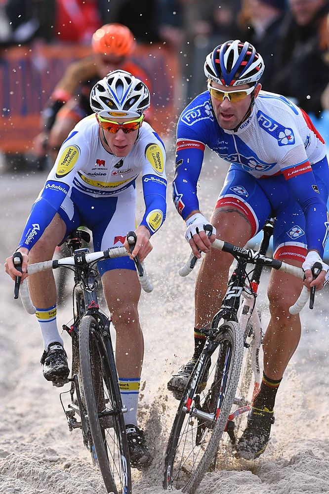Floris De Tier (Bel) and David Boucher (Bel) try and avoid one another in the sand pit