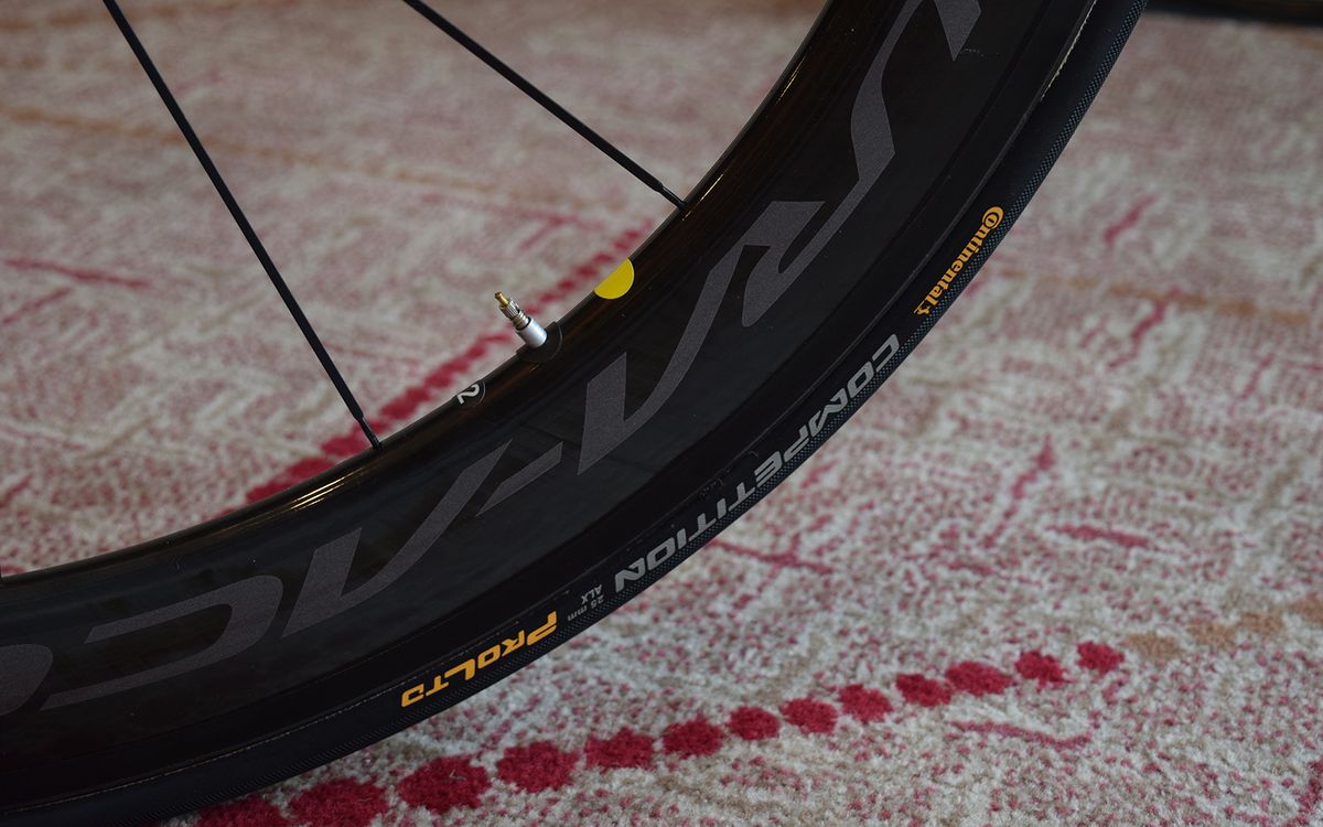 Shimano Dura-Ace (or Lightweight Meilenstein Obermayer) wheels are paired with Continental Competiton tyres
