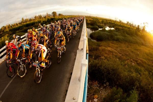 Lead bunch during stage six