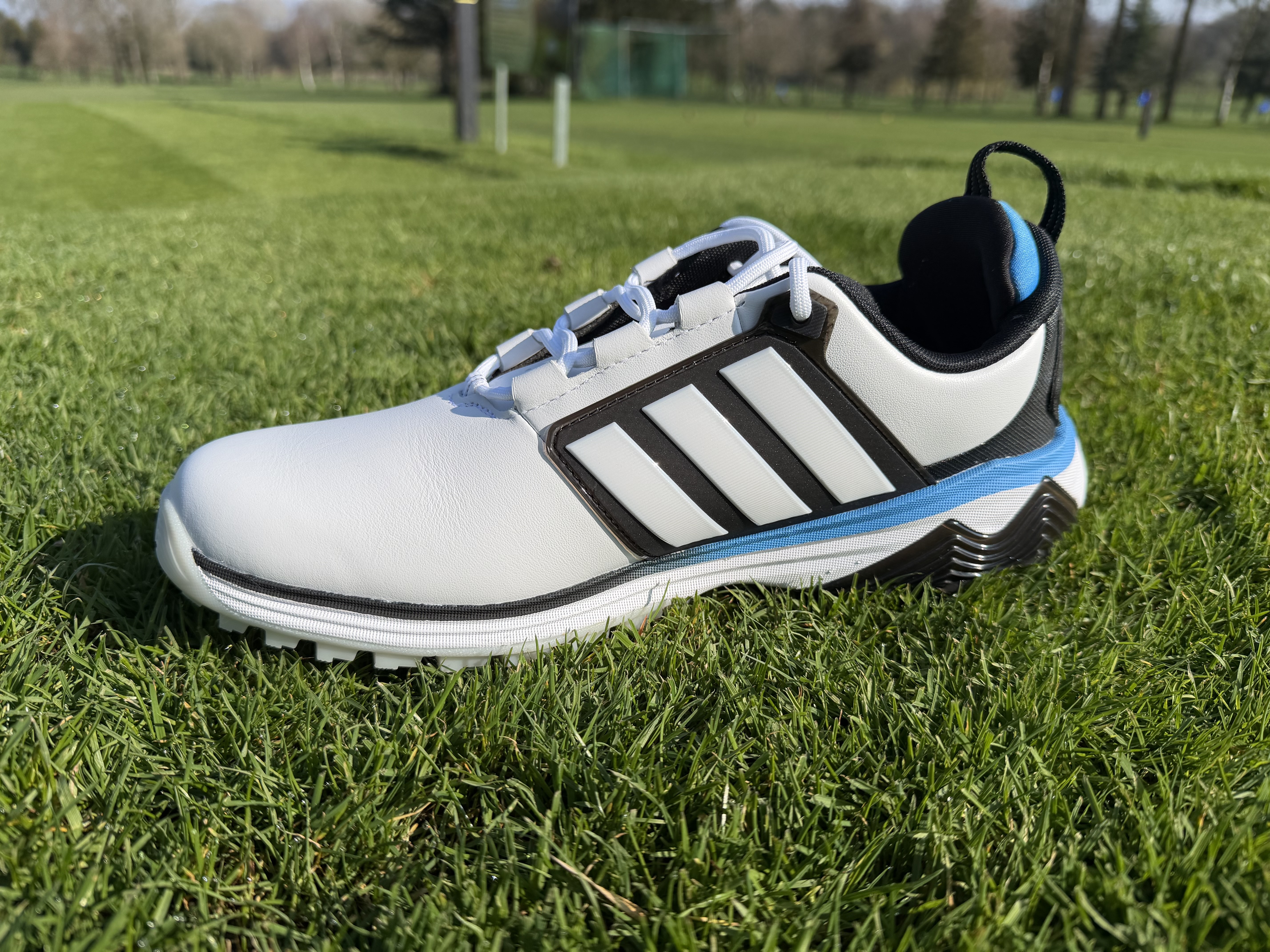 Adidas Adipower 26 Spikeless Golf Shoe Reviewv