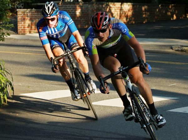 Aldo Ino Ilesic (Team Type 1-SANOFI) pushes the pace even further along with a United Healthcare Professional rider.