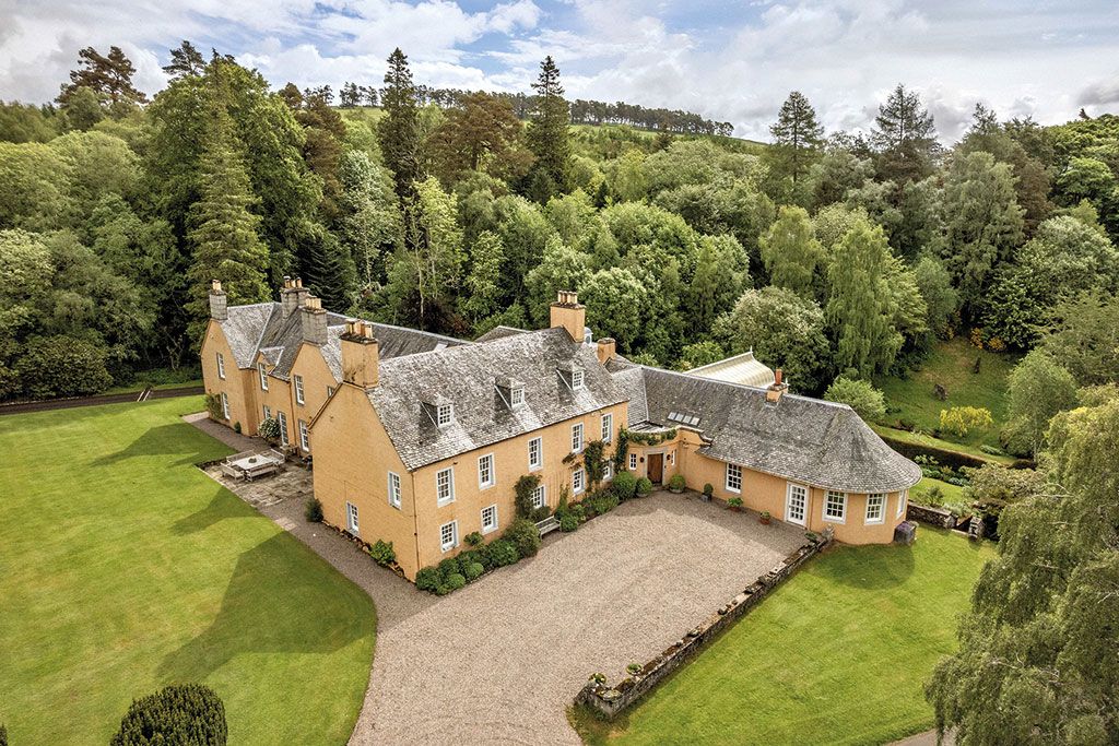 Properties for sale with libraries: Balvarran Estate, Blairgowrie, Strathardle, Perthshire